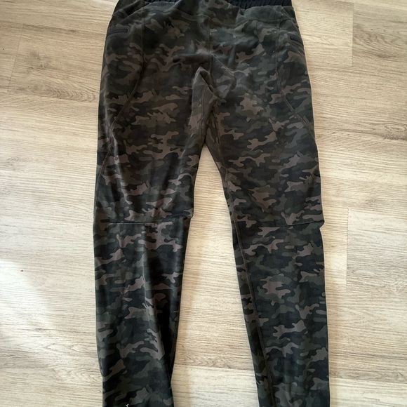 BYLT Basic Mens Elite+ Fitted Joggers Size XL Camo Print Elastic Drawstring EUC - Picture 7 of 9